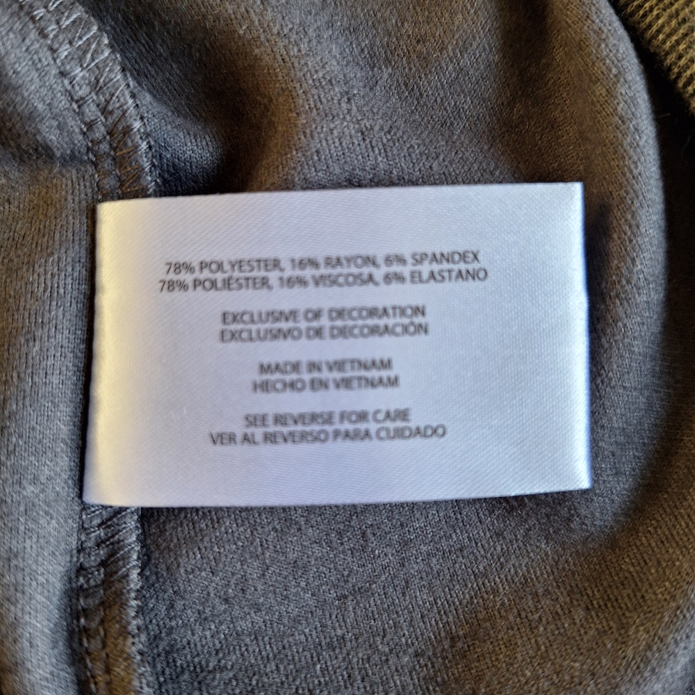 GAP Men's Gray Long Sleeve Shirt - Picture 8 of 8